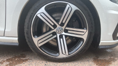 Volkswagen Golf 2.0 TSI 300 R 5dr 4MOTION DSG Petrol Hatchback